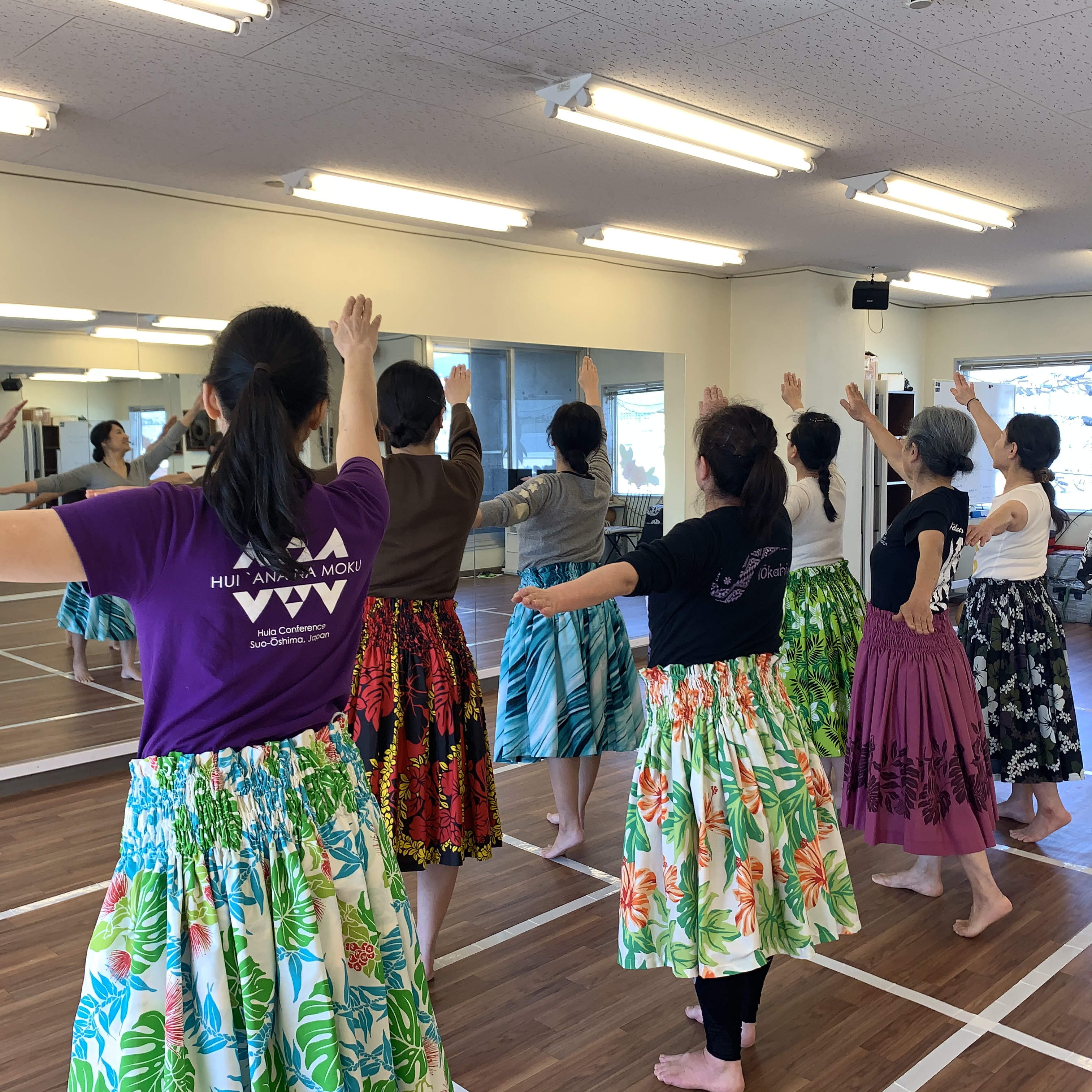 1240 1241癒しのフラダンス 山口市のお稽古 習い事なら カルチャーどうもん